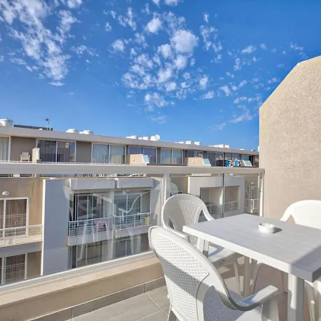 Mercury No.11 Private Balcony Apartament