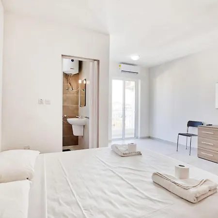Mercury No.11 Private Balcony Lägenhet Sliema